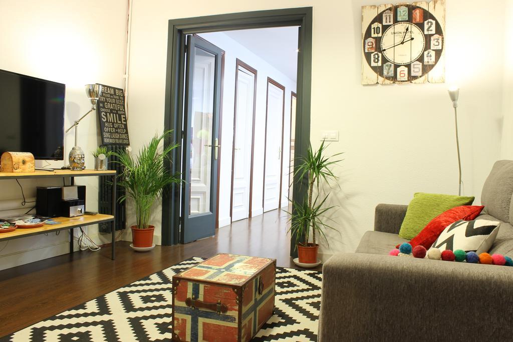 Sweet Bcn Traveller House Apartment - Barcelona — Photos 2