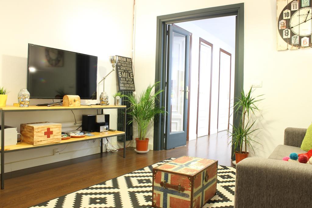 Sweet Bcn Traveller House Apartment - Barcelona — Photos 3